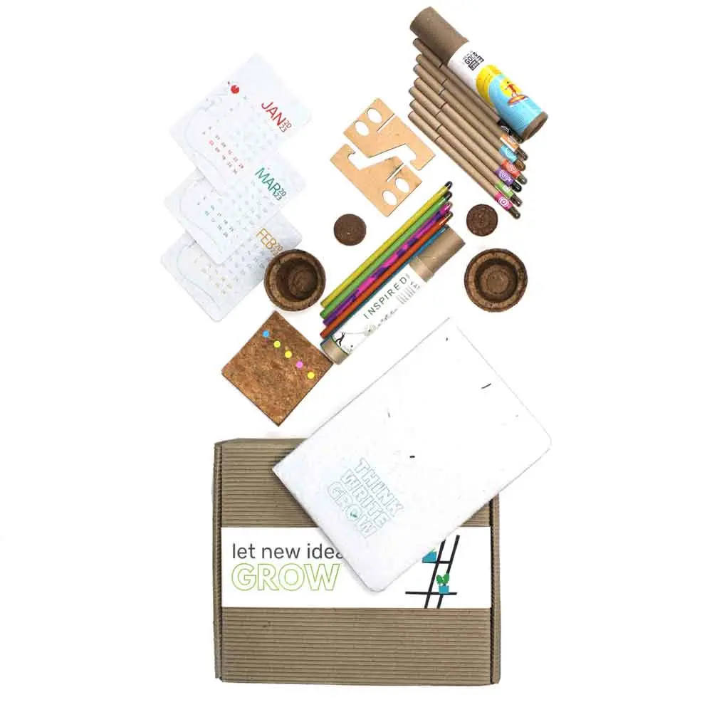 10ff126e0437fceba078c6ea8f1171ec.webp Sustain Pro GIY Stationery Box - Image 1