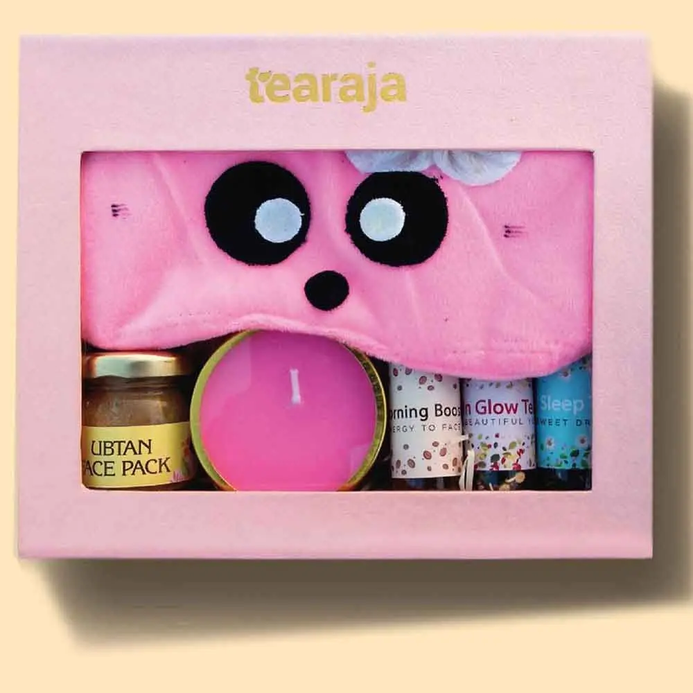 35d125c698e880f11054a82552cd2b43.webp New Year Gift Hamper - Tea Raja - Glow Wellness Tea - Image 1