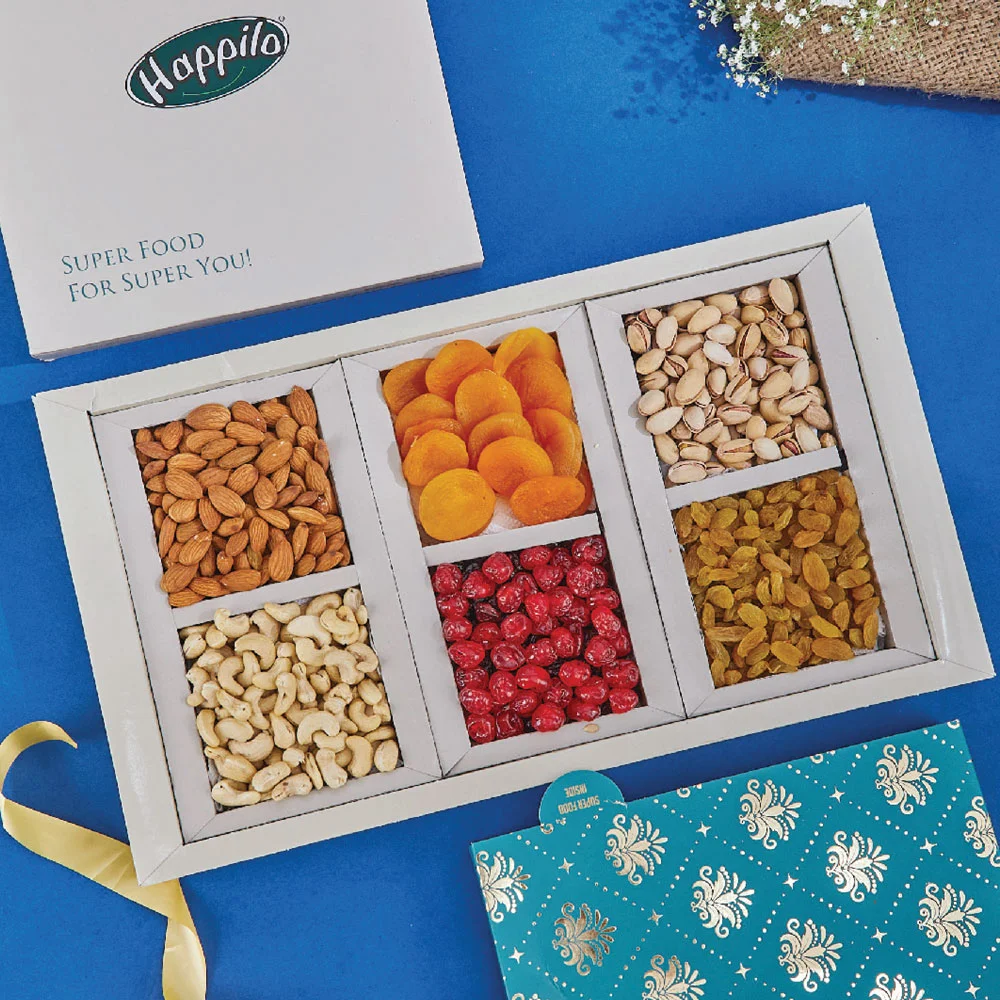 95e623c6898975a6375889c0cc7a5785.webp Happilo Poppy Dryfruit Hamper - Image 1