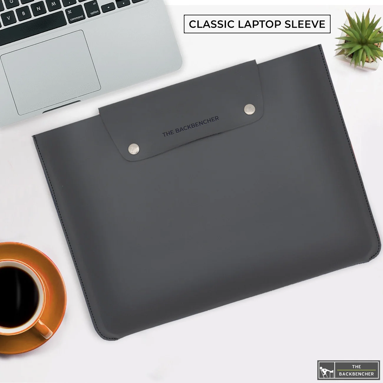 979c0327817e938919750d31ebfe90d2.webp Classic Laptop Sleeve - Image 1